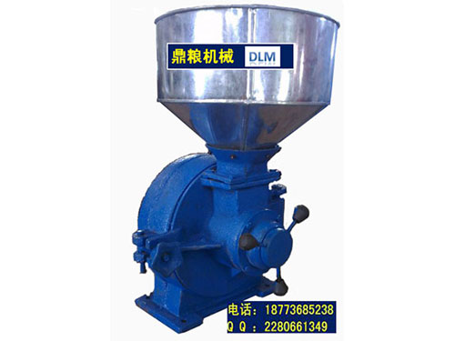 30型磨片式粉碎機、磨粉機磨粉機，磨片式，產(chǎn)量達1000公斤時,粗細可調(diào)